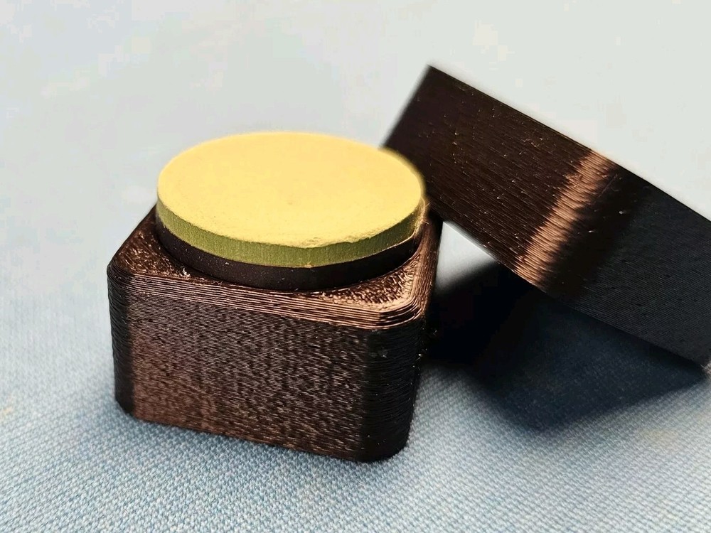 Taom Chalk Holder