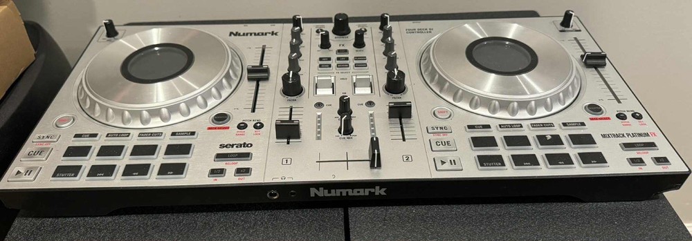 Numark Mixtrack Platinum FX - DJ Controller For Serato DJ with 4 Deck Control