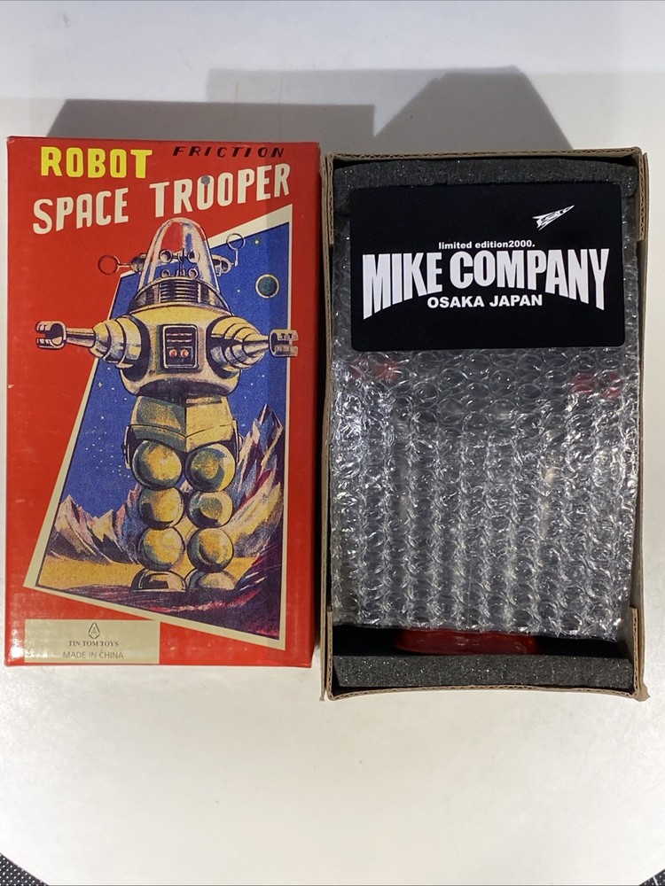 New Japan Robot Space Trooper Limited Edition MINT