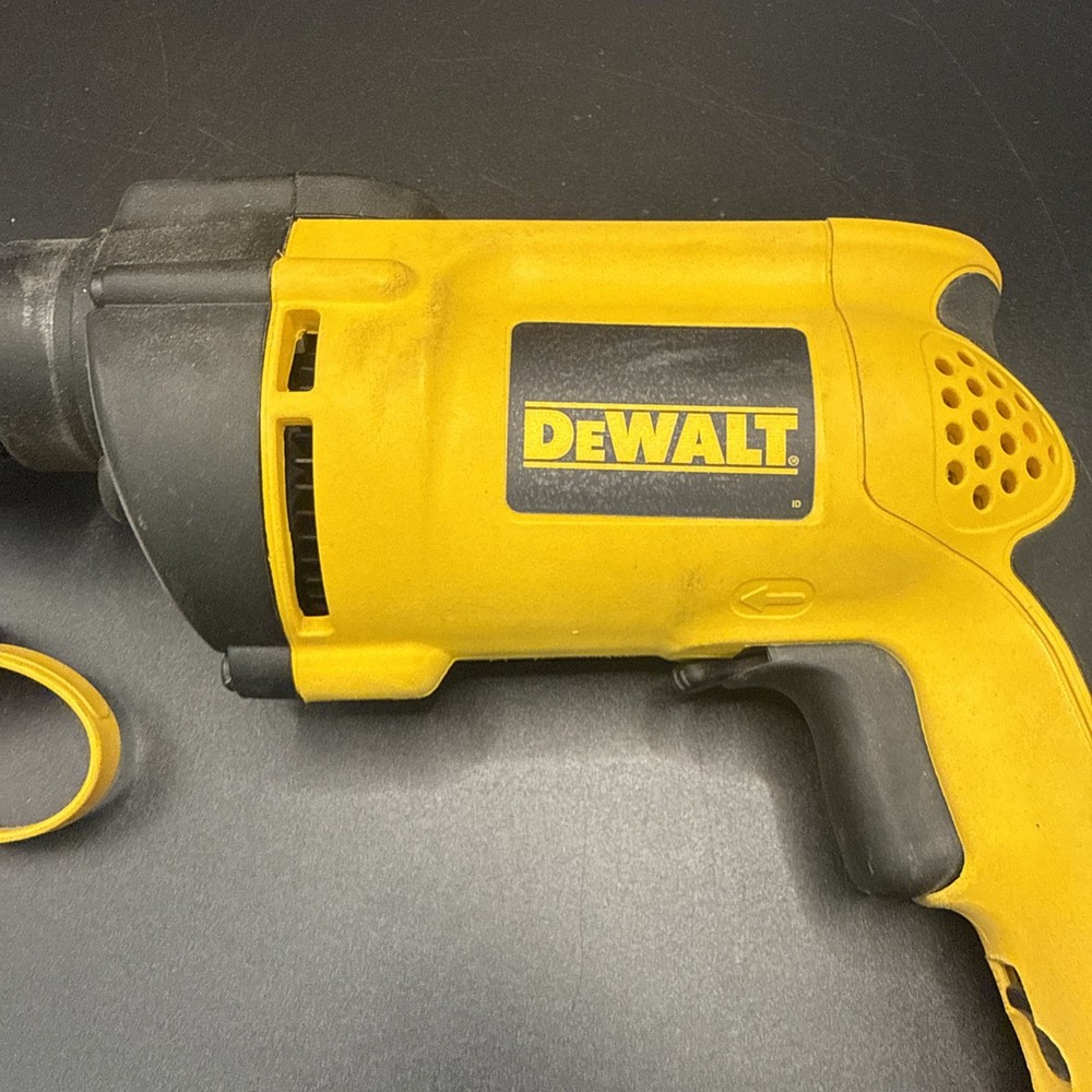 DEWALT DW511 1/2" VSR Single Speed Corded Hammerdrill Nice