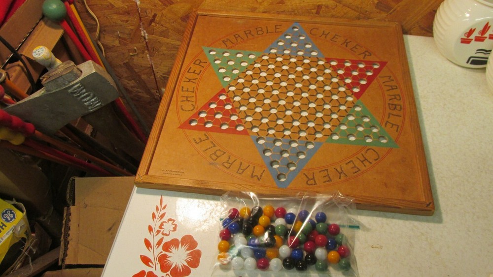 Old Marble Cheker Game & Marbles Tanner Chinese
