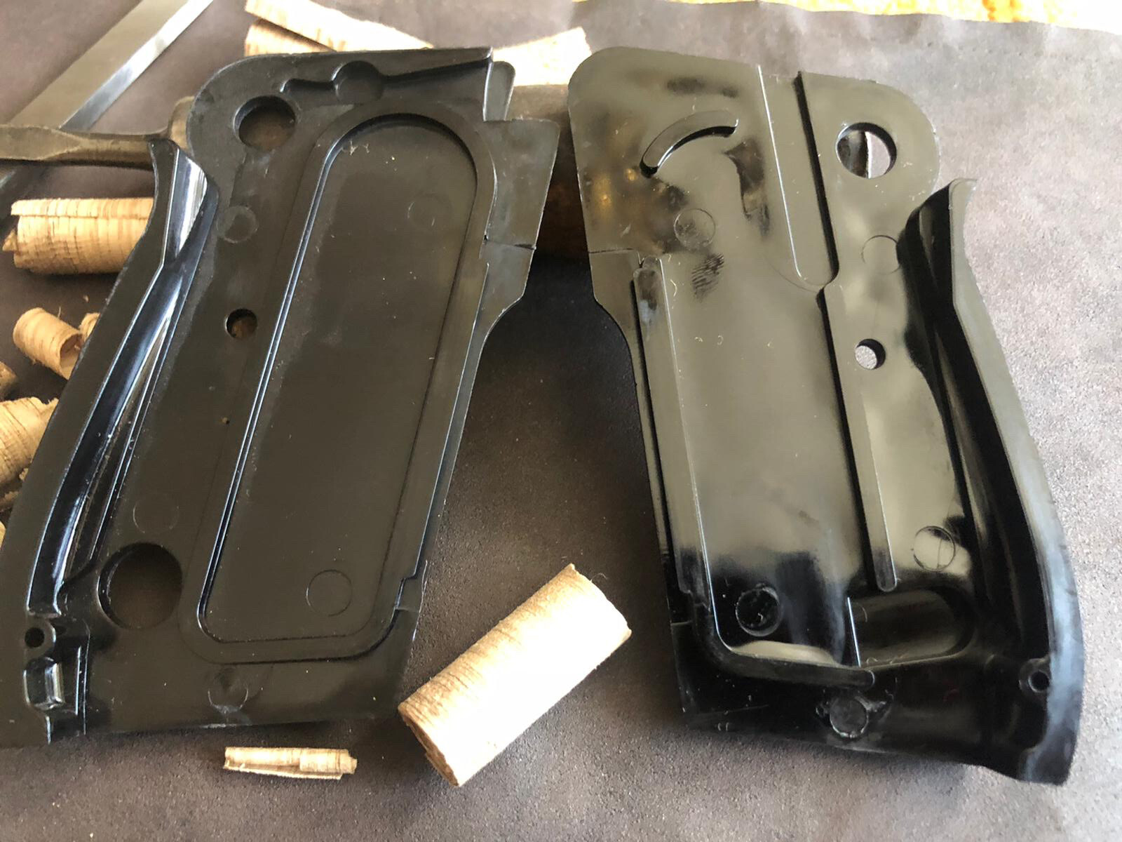 Beretta 1951. Helwan Brigadier. The Tariq (Iraqi Beretta) Black Grips. US Seller