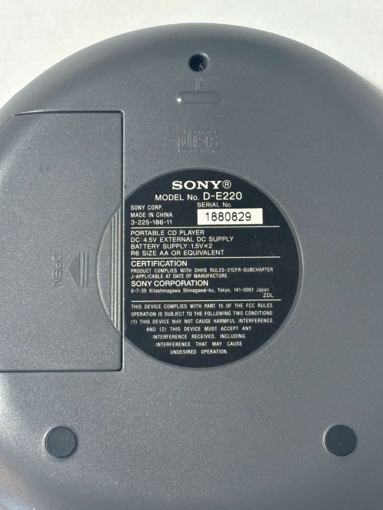 Sony CD Walkman D-E220 ESP Max Portable CD Player For Repair, No Disc Error