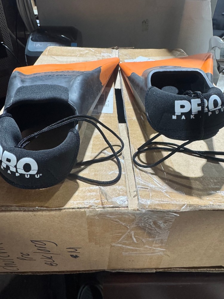 Churchill Makapuu Pro - BLk/ORG - Medium