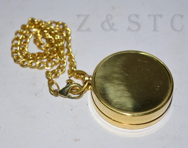 Nautical Brass Compass Keychain Pendant – Functional & Stylish Accessory