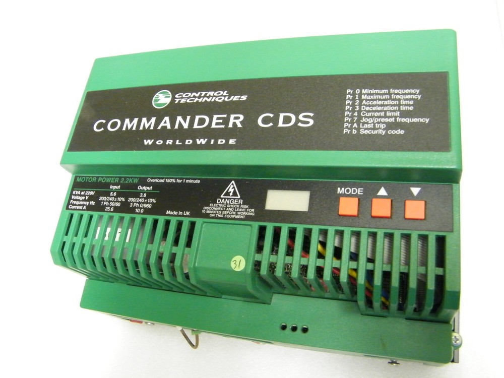 Control Techniques CDS 220 2,2kW Commander CDS