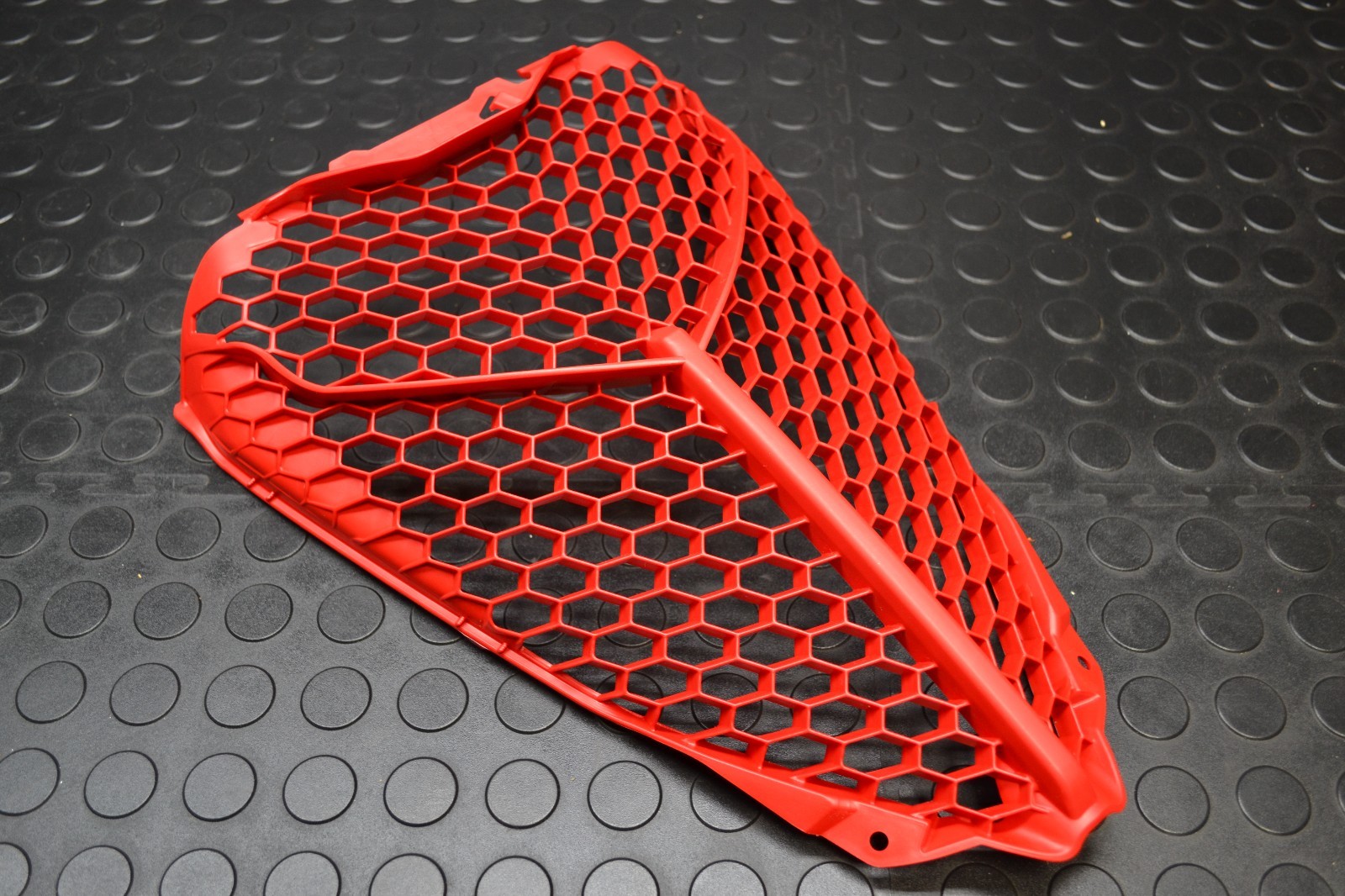 2013-2023 YAMAHA RAPTOR 700 OEM GRILL RADIATOR GUARD RED PLASTIC 🔥FASTSHIP🔥