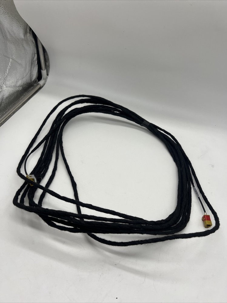 Media Player Cable Mopar 68023815AA.    D