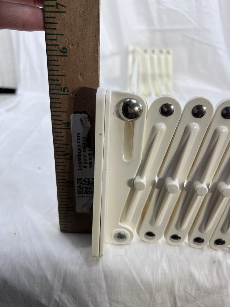 Accordion CLOTHES DRYING RACK WALL MOUNTED Laundry Hanger Collapsable