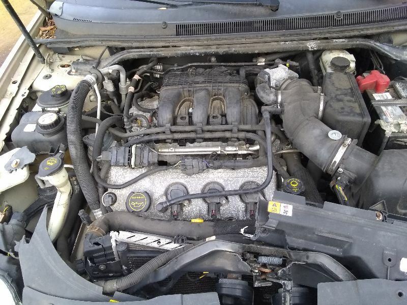 TAURUS 2008 Console Rear 213281