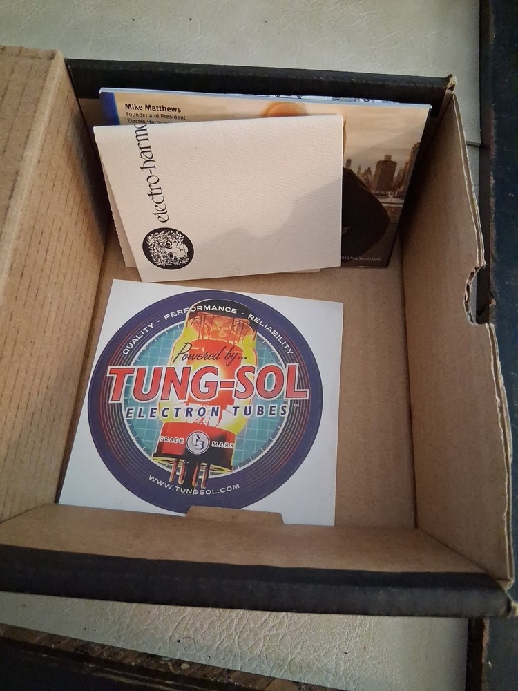 Electro-Harmonixs Good Vibes Modulator Box & Candy Only