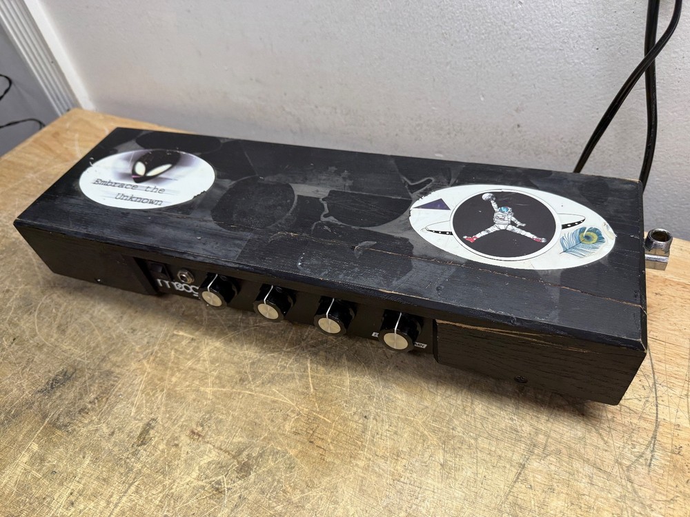 Moog Etherwave Theremin Keyboard Synthesizer