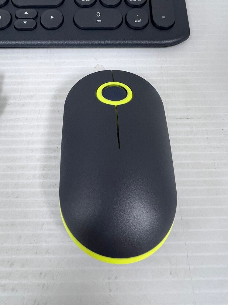 onn. Multi-Device Wireless Full Size Keyboard and 3-Button Mouse Set