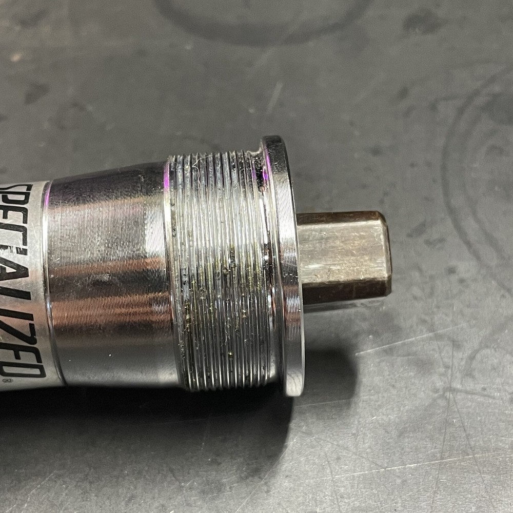 Specialized Sealed Bottom Bracket - 73 x 111 - English - Used