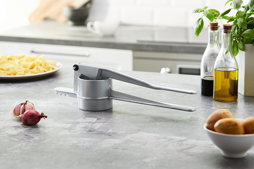 Spaetzle Classic Round Noodle Maker by