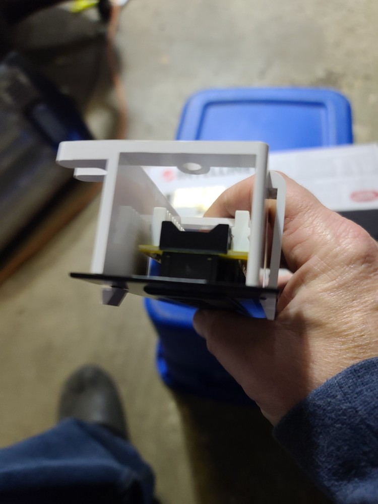 Intellinet 12 Port Cat6 Network Patch Panel Wall-Mount