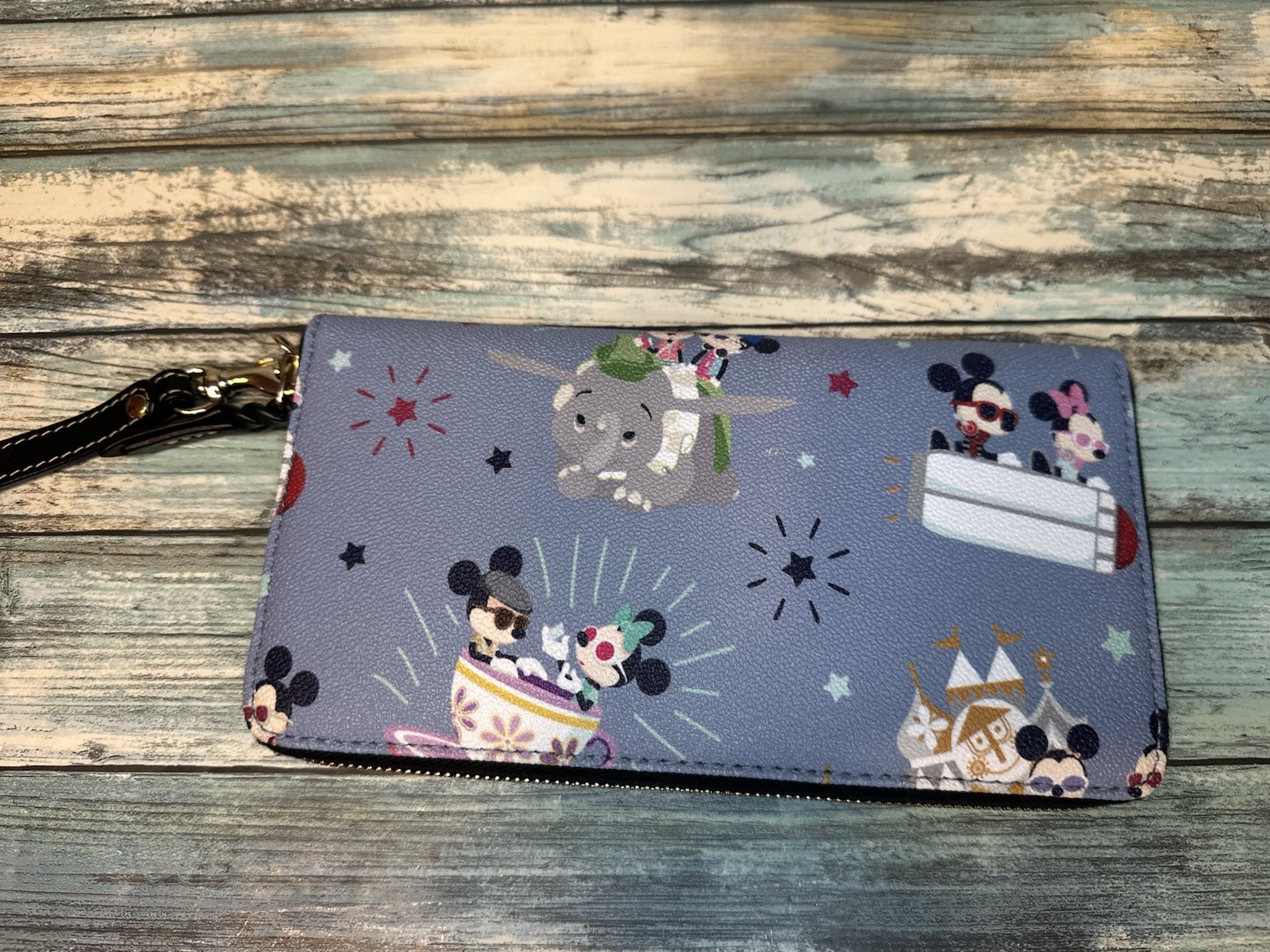 Disney Parks Dooney & Bourke Hipster Mickey & Minnie Attraction Wallet 🔥EUC