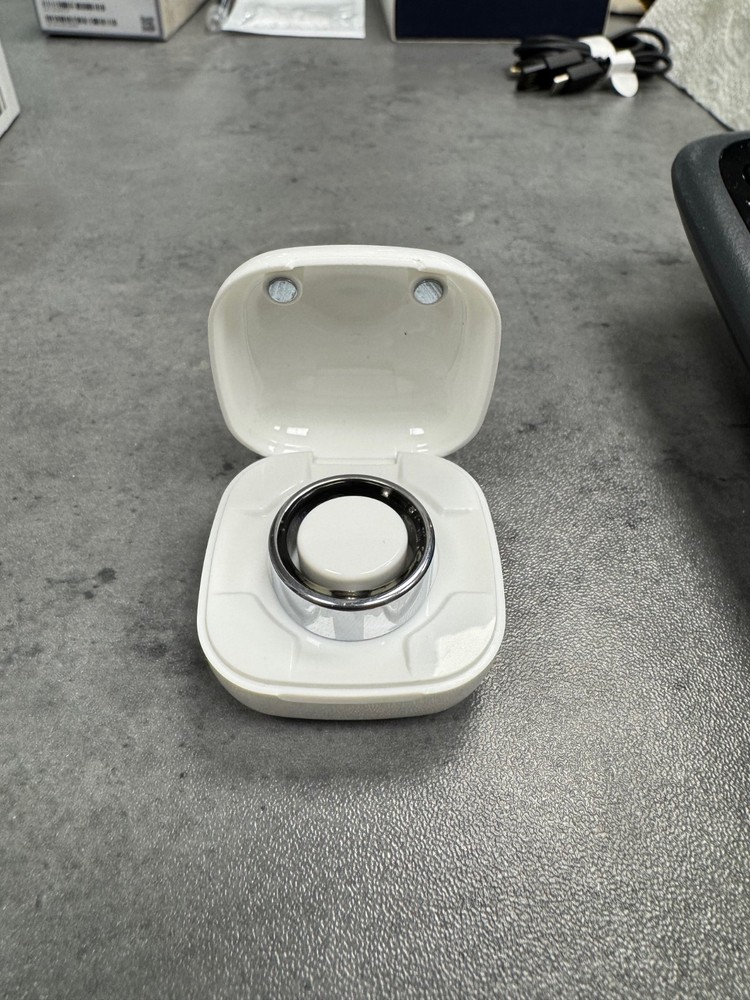 Smart Ring Size 7 Silver Open Box