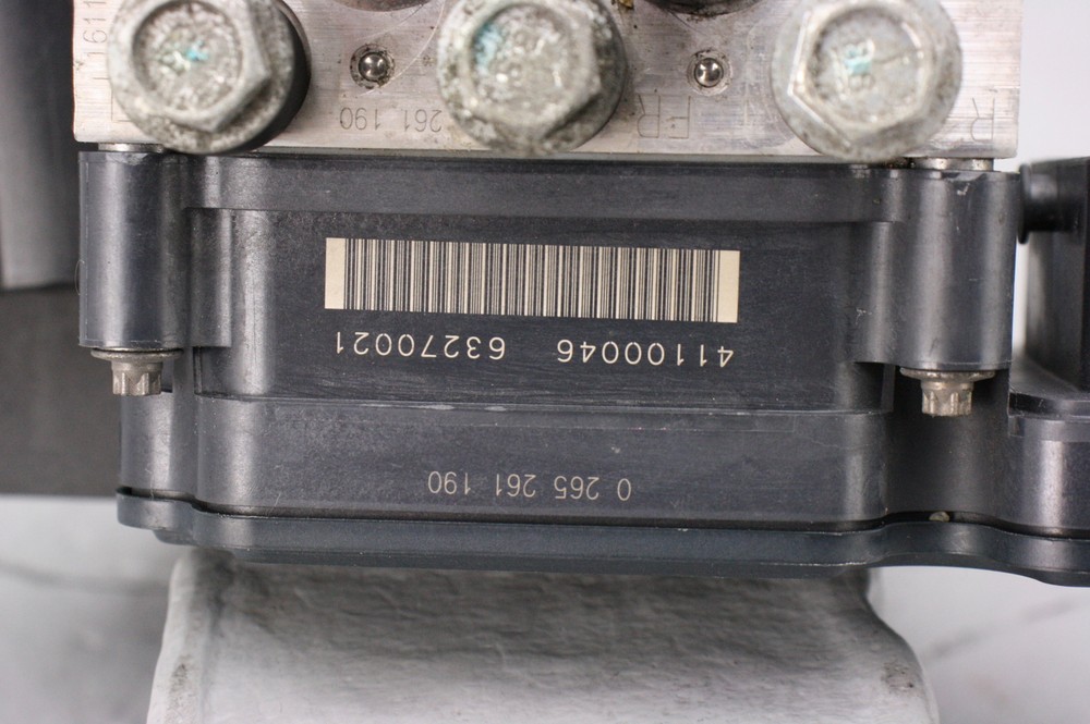2017 Harley Road King ABS Pump Controller Module Unit 41100061B