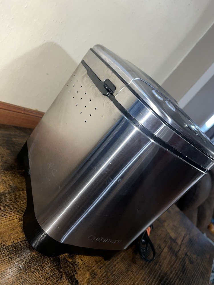 Cuisinart CBK-110 Bread Machine Stainless Steel 1.5lb 12 Programs LCD Timer