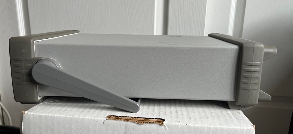 Agilent 33120A 15 MHz Function / Arbitrary Waveform Generator