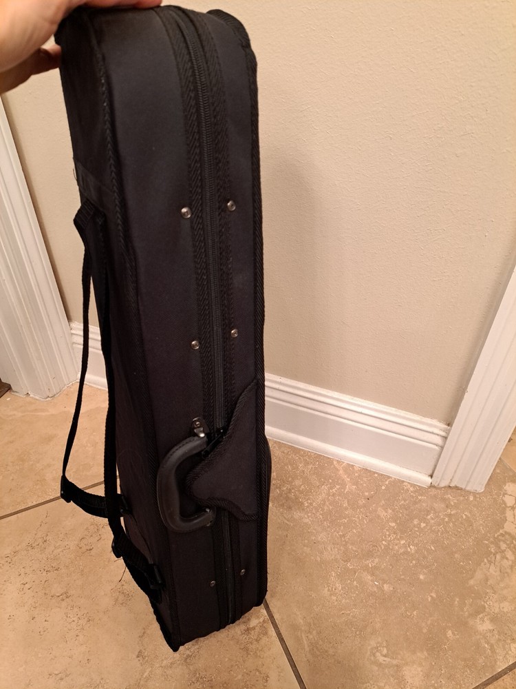 1/2 Student Violin Complete Kit W Case Good Condition No Marks