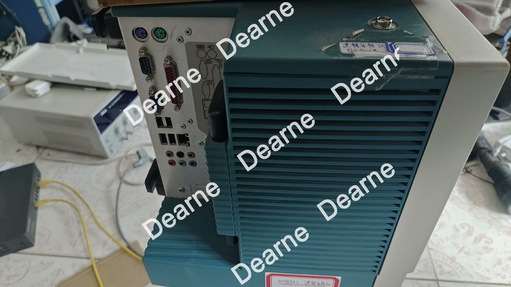TeKtronix TLA5201B Logic Analyzer
