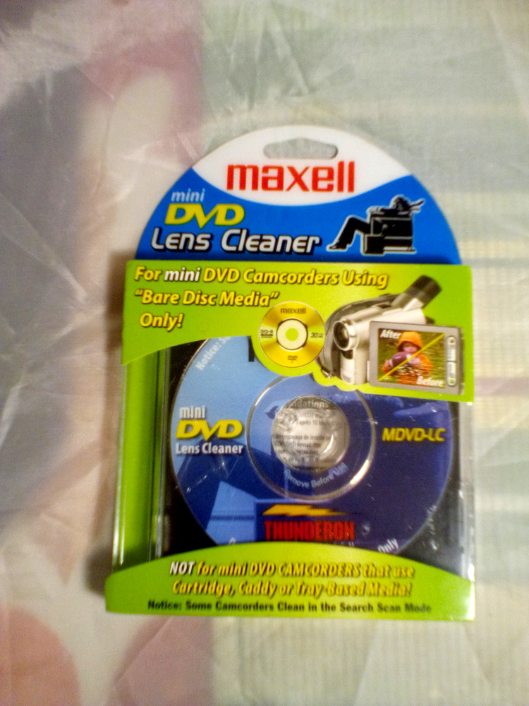Maxell Mini DVD Lens Cleaner for Mini DVD Camcorders Using Bare Disc Media