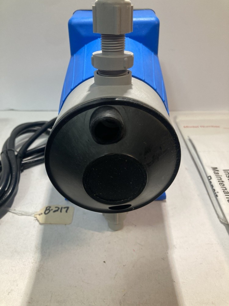 Micro Tron Metering Pump Mode B217