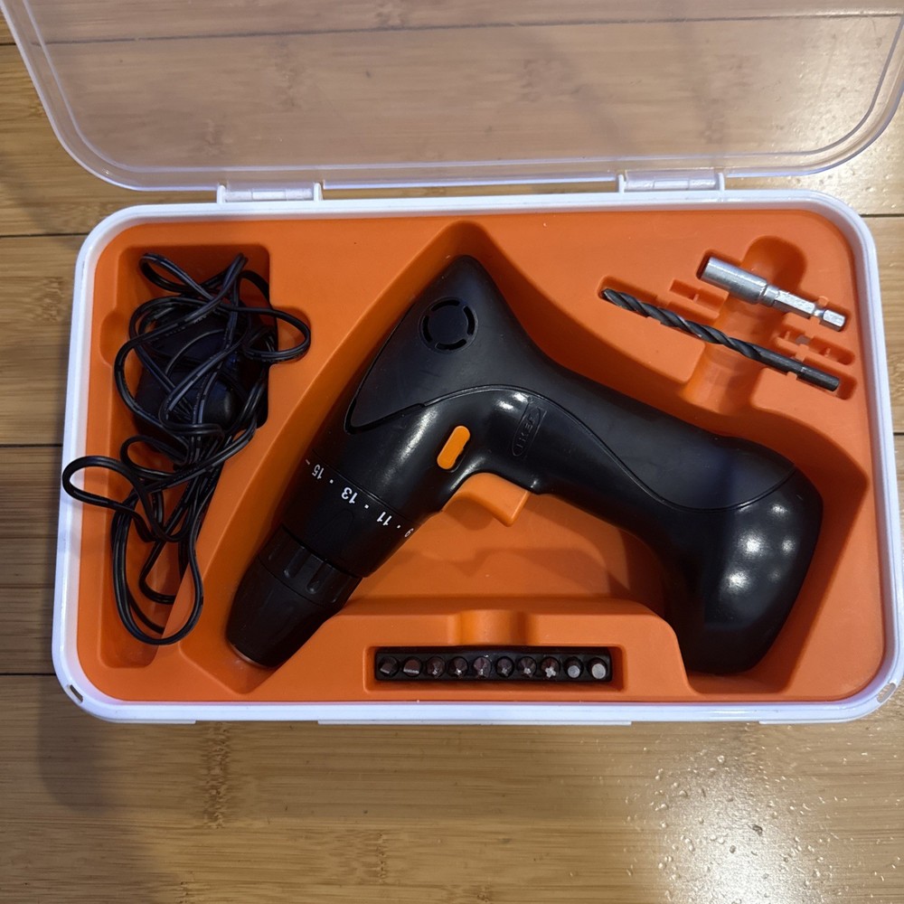 IKEA FIXA 7.2v Compact Cordless Drill Set Keyless Chuck w/ Case