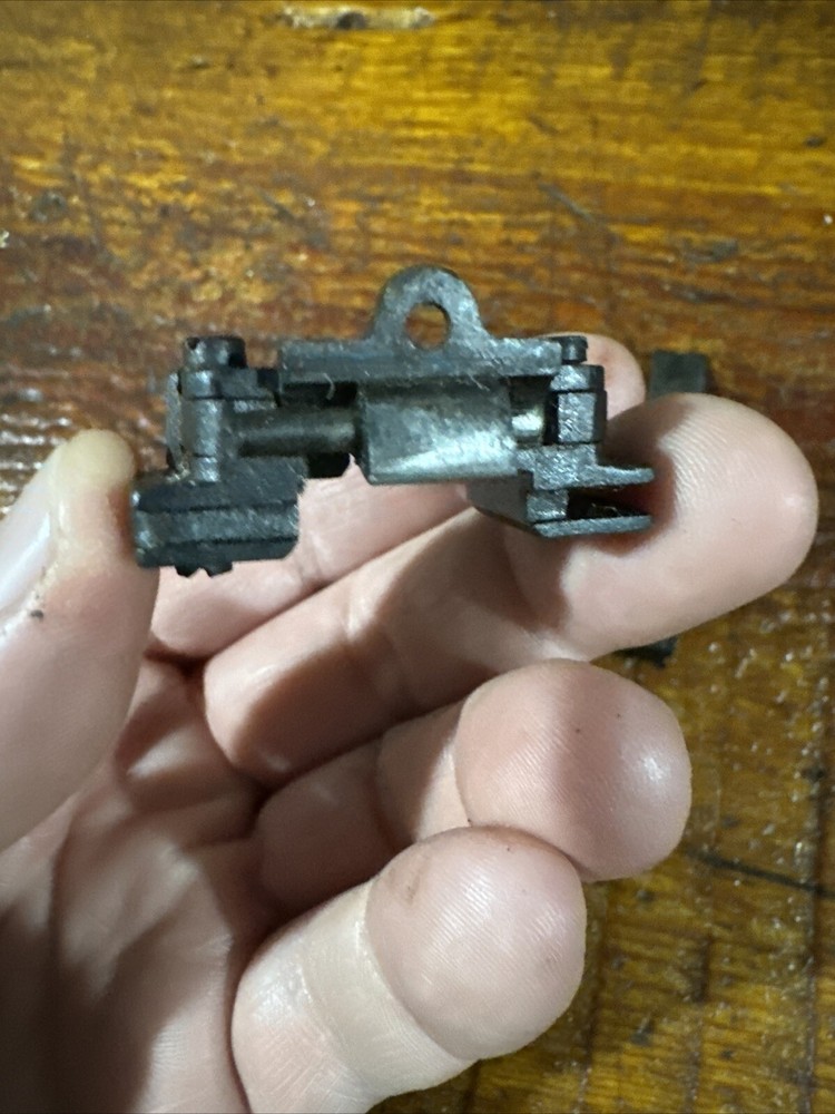 WW2 Japanese Arisaka Type 99 Rear Sight, With Spring. Missing AA Wings. (511)