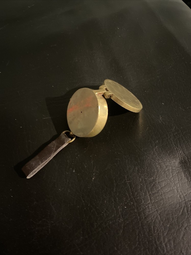 Antique Brass 1.75" Working Compass w Cover Decoration
