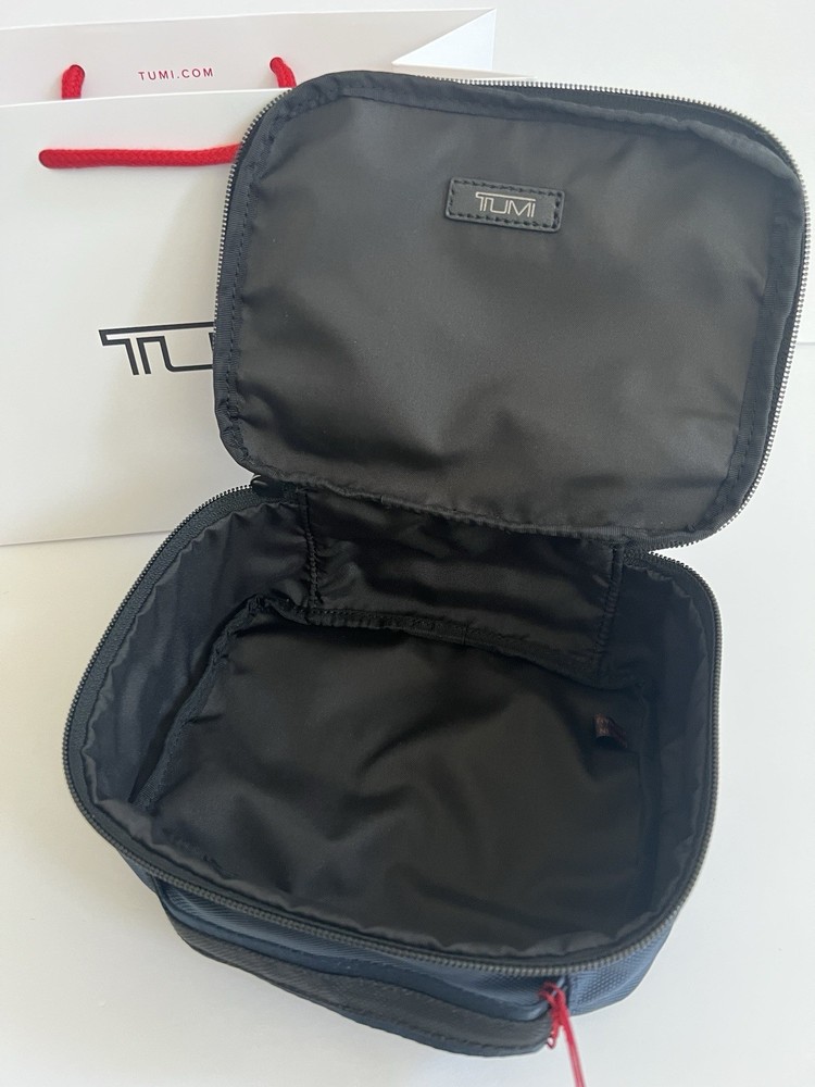 Tumi Navy Cube Travel Pouch Accessory Zipper Bag