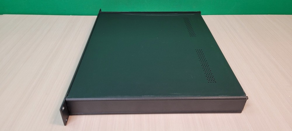 ShowLED V-Box MKII LIGHT STAGE LIGHTING CURTAIN CONTROLLER POWERS ON