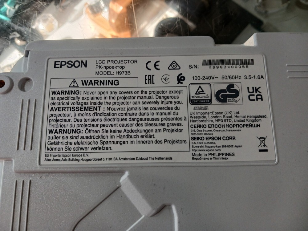 Epson EB-W06 MULTIMEDIA WXGA 3LCD Projector White WITH REMOTE