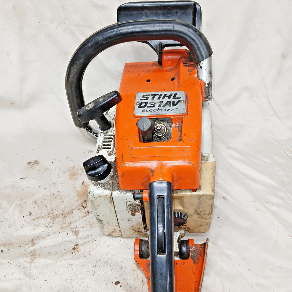 STIHL CHAINSAW, MODEL 031AV ELECTRONIC, PROJECT SAW, HAS SPARK & COMPRESSION