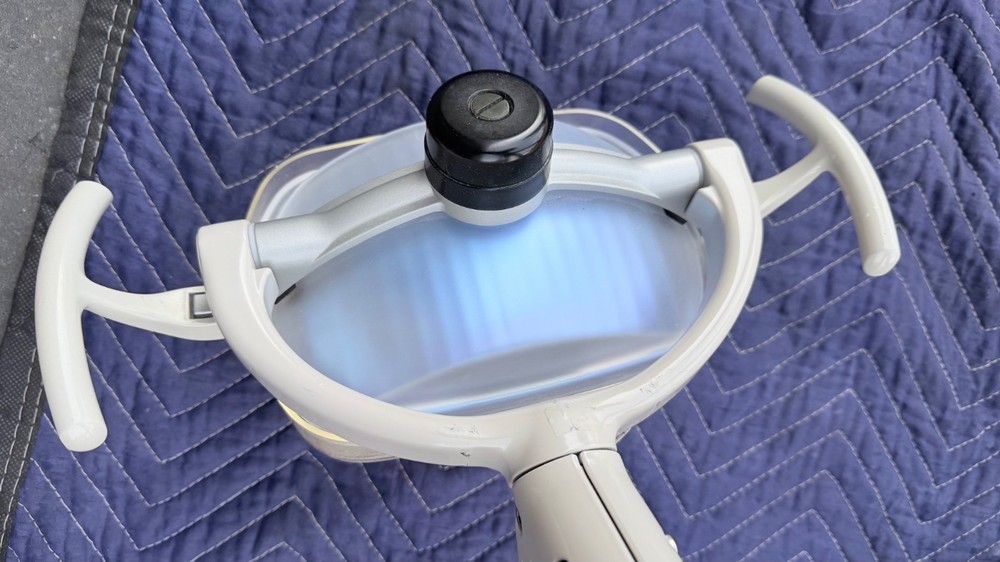 Adec 6300 Ceiling Mount Dental Light – LED Dental Operatory Light – Adjustable E