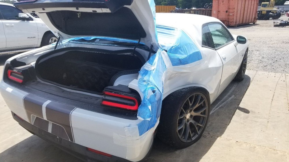 16 DODGE CHALLENGER SRT 6.4L SPINDLE KNUCKLE FRONT RIGHT PASSENGER