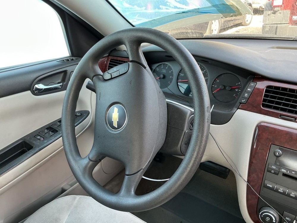 IMPALA 2009 Glove Box 4920969