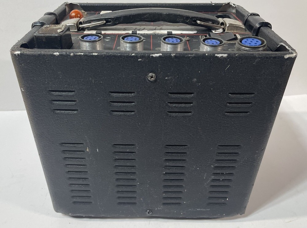 Photogenic Professional Lighting Flashmaster AA06B