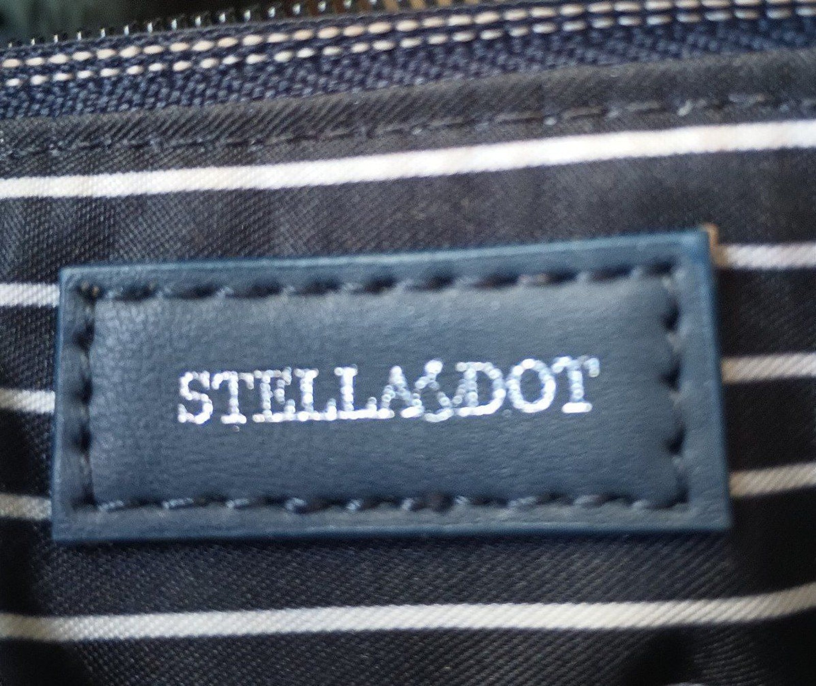 Clutch Handbag Navy Multicolor Detail