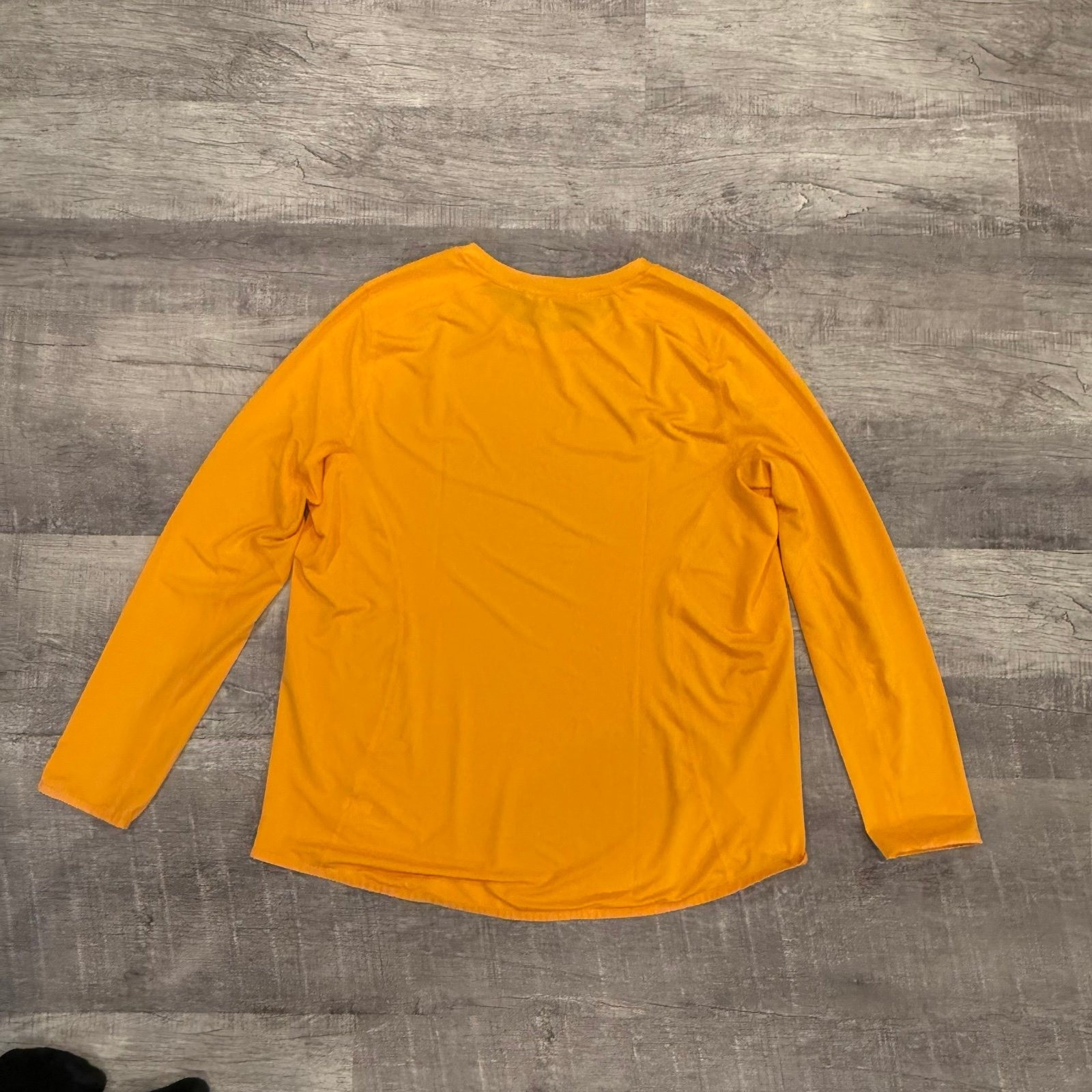 Duluth Trading Company XL Long Sleeve Lightweight Shirt