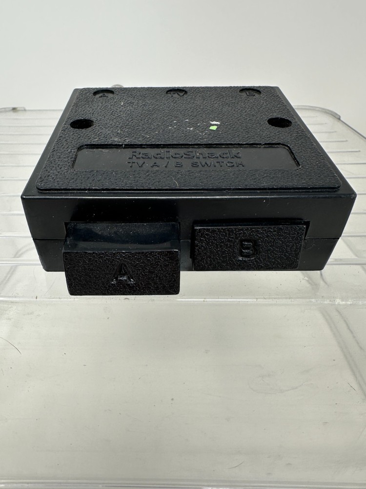 A & B Push Button Switch Cable TV Selector | RadioShack | 2 Inputs AB 1 Output