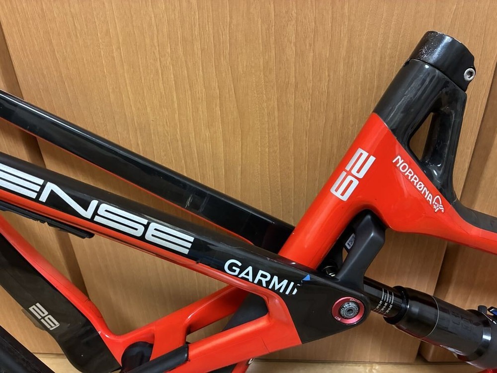Intense Primer 29 Frame Size M