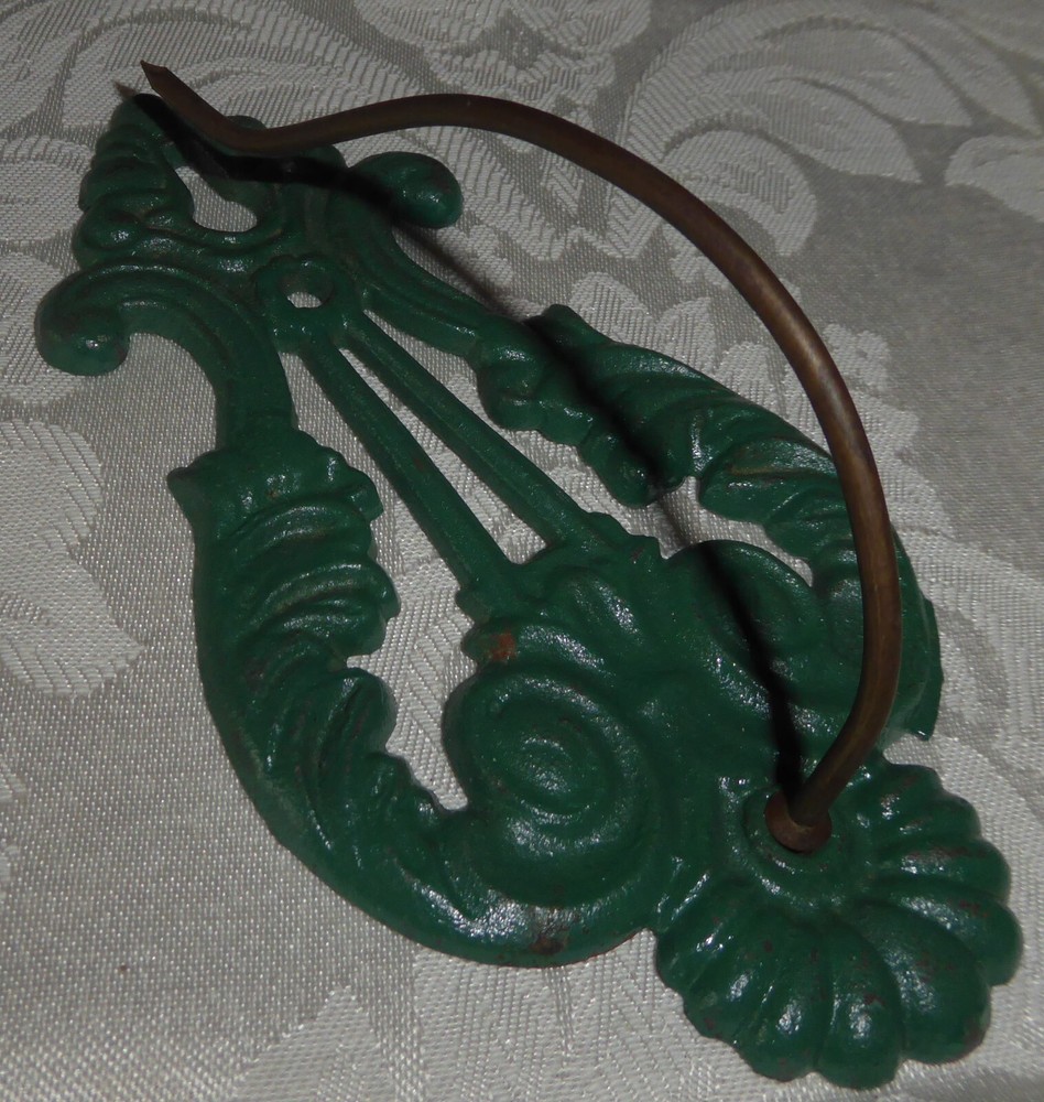 Vintage Wall Hook with Scroll Design
