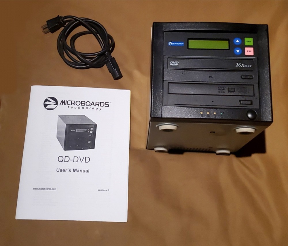 Microboards Quick Disc QD-DVD - 1 to 1 DVD Copier Duplicator USB