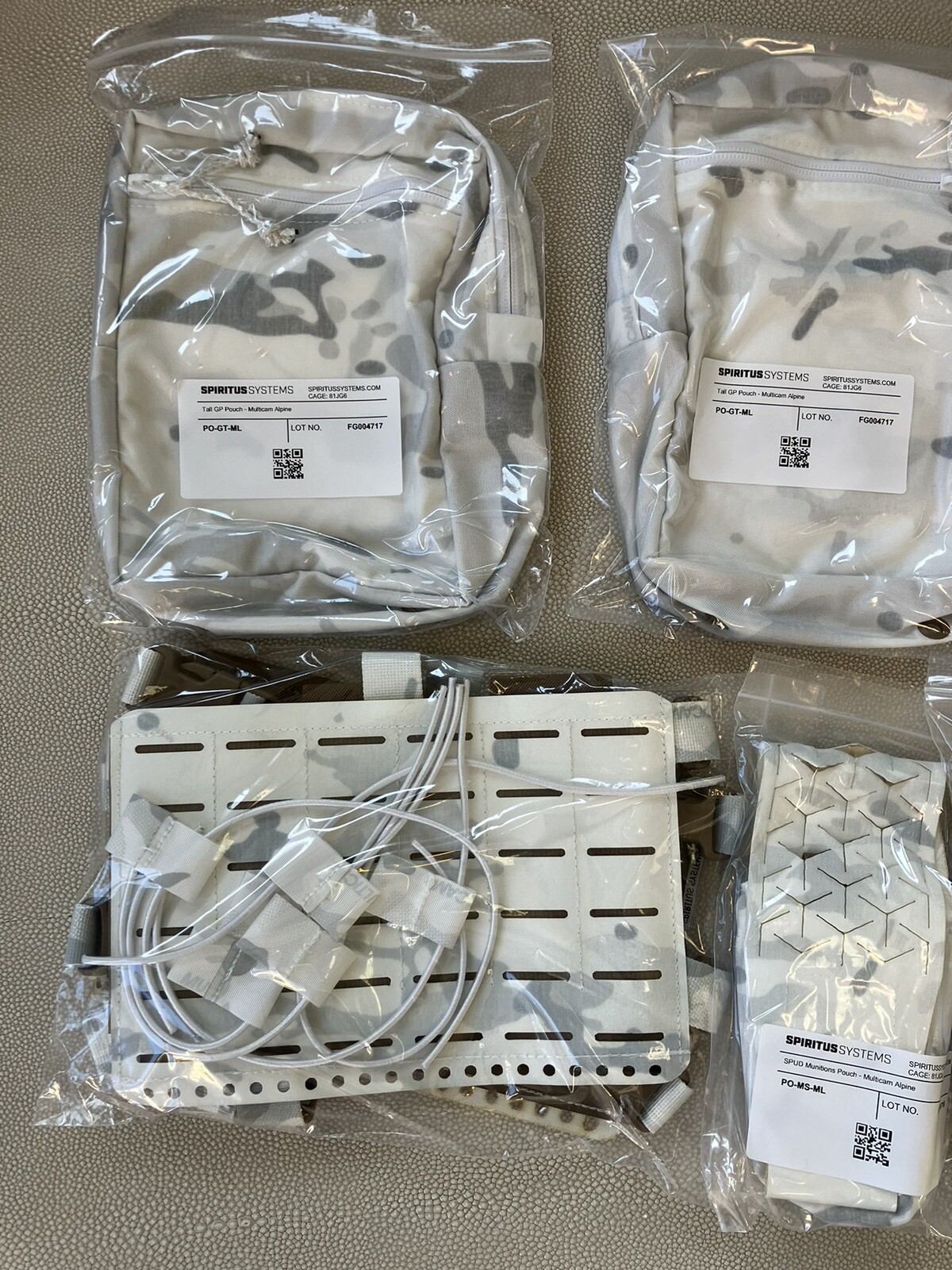 Spiritus Systems Winter Warfare Kit Multicam Alpine