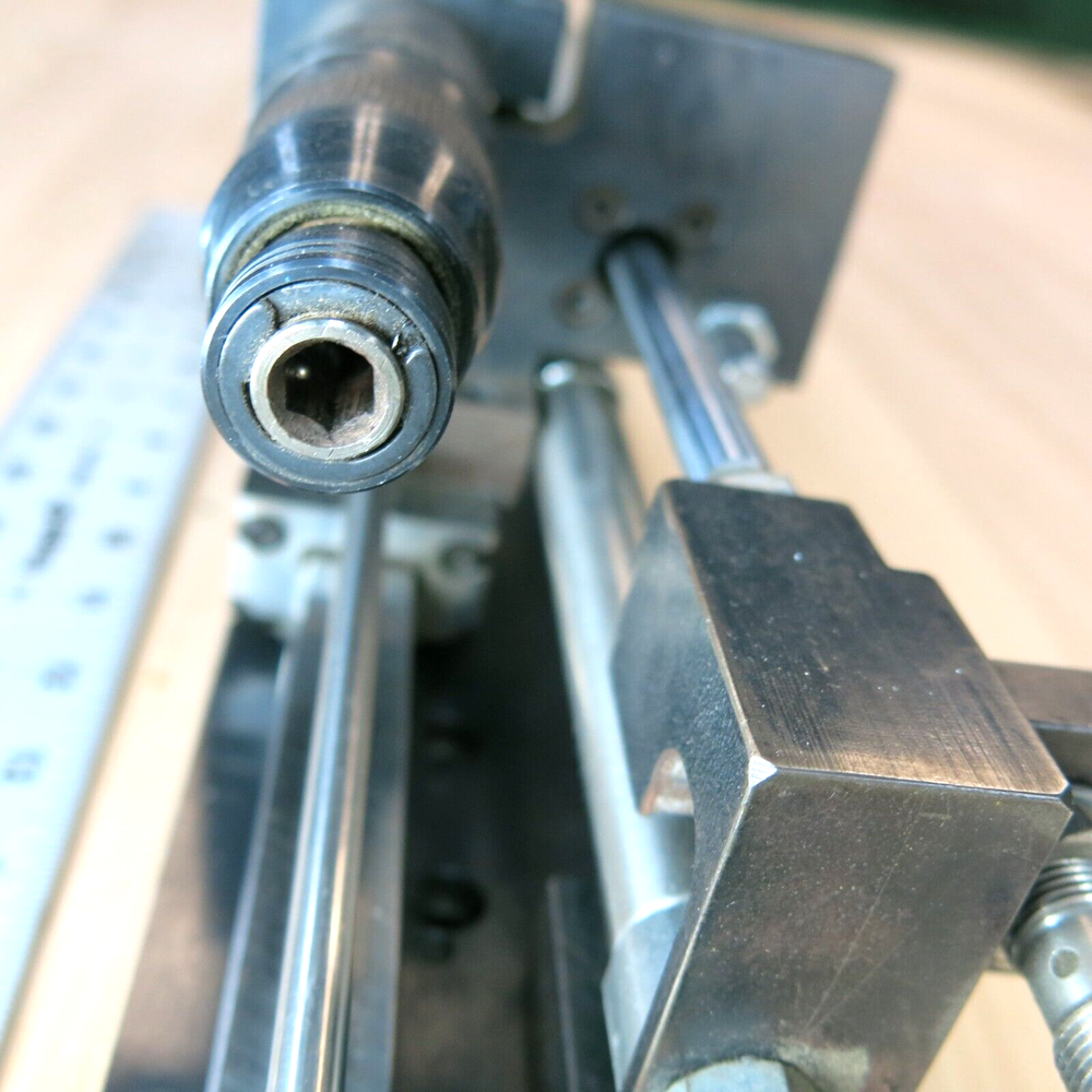 SIOUX TOOLS PNUEMATIC ASSEMBLY LINE DRILL DRIVER WITH 1/4" QUICK CHANGE CHUCK