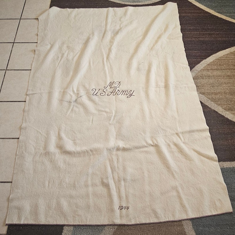 Vintage Marshall Field & Co 1944 WWII US Army MD Wool Blanket 76x54 Pre Owned A4