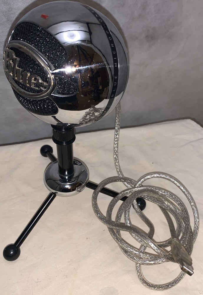 Blue Microphone Chrome Snowball USB Mic with Stand & USB Cable. Tested Working